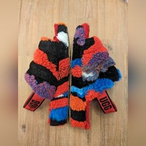UGG Fluff Yeah Cali Collage Slide - Red Size 7